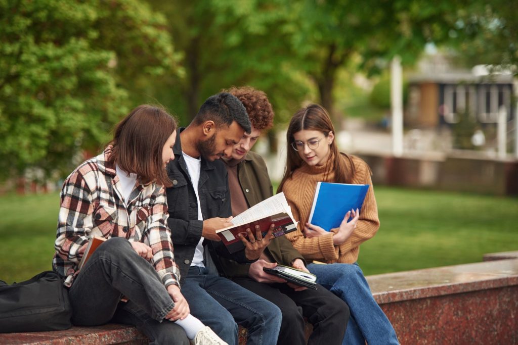How does campus life influence student academic performance?
