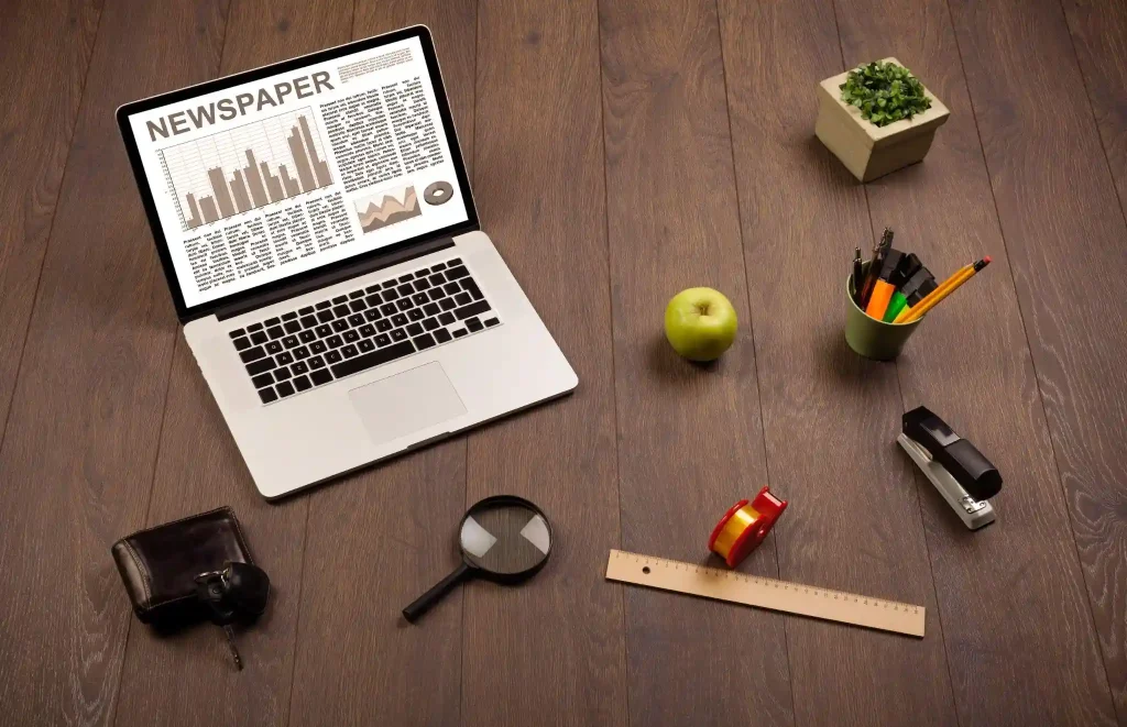 Which tools and software are commonly used in digital journalism?