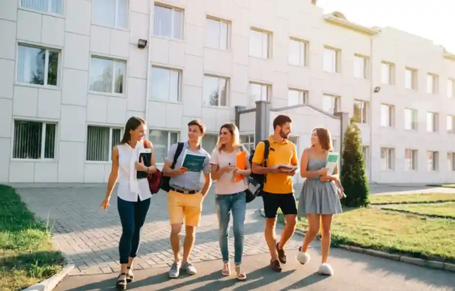 How the Right College Can Help You Build a Successful Future